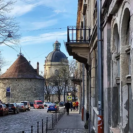 The Spirit Of In The דירה